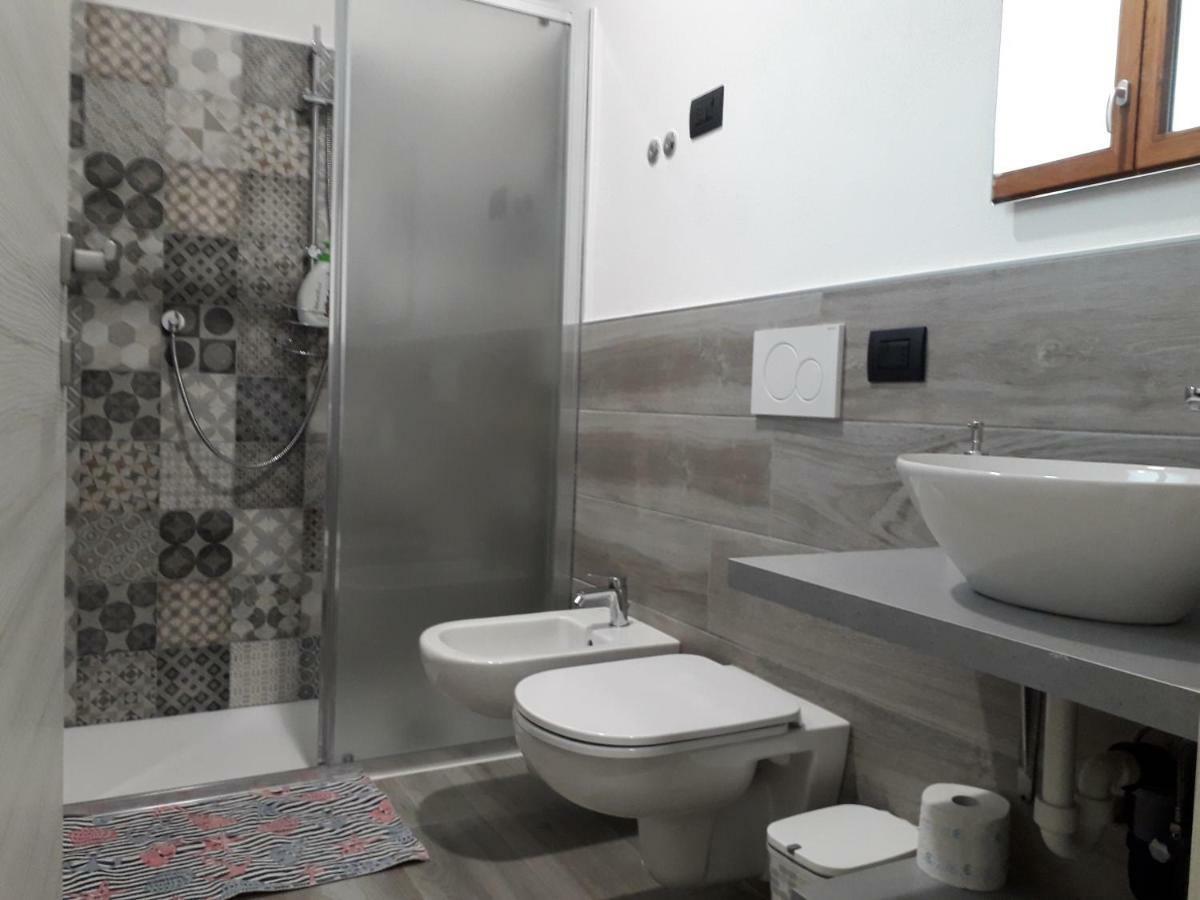Casa Liberty Hotel Mandello del Lario Ngoại thất bức ảnh